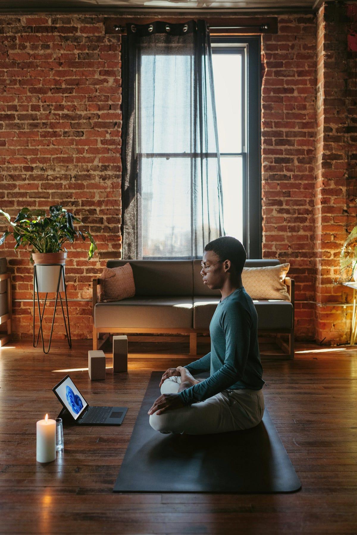 7 Ways to Balance Technology and Mental Health | by Syed Ahmed | The Road to Wellness | Medium