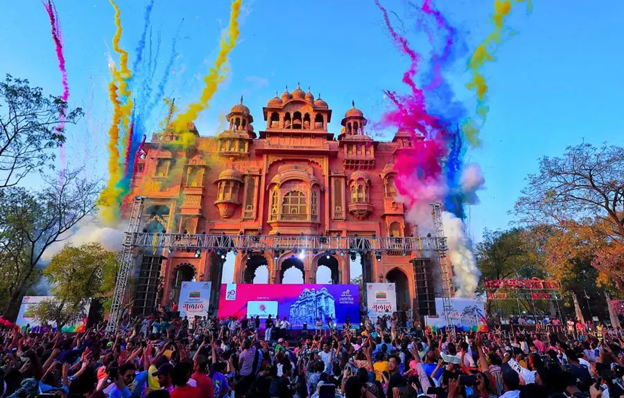 https://www.elefantastic.in/tour_images/holi-celebration.webp
