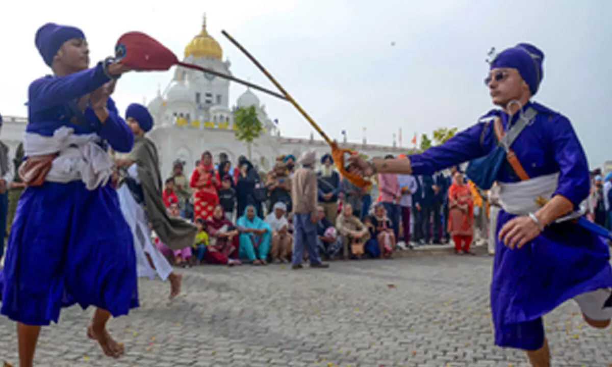 https://assets.thehansindia.com/h-upload/2024/03/23/1433009-sikh.webp